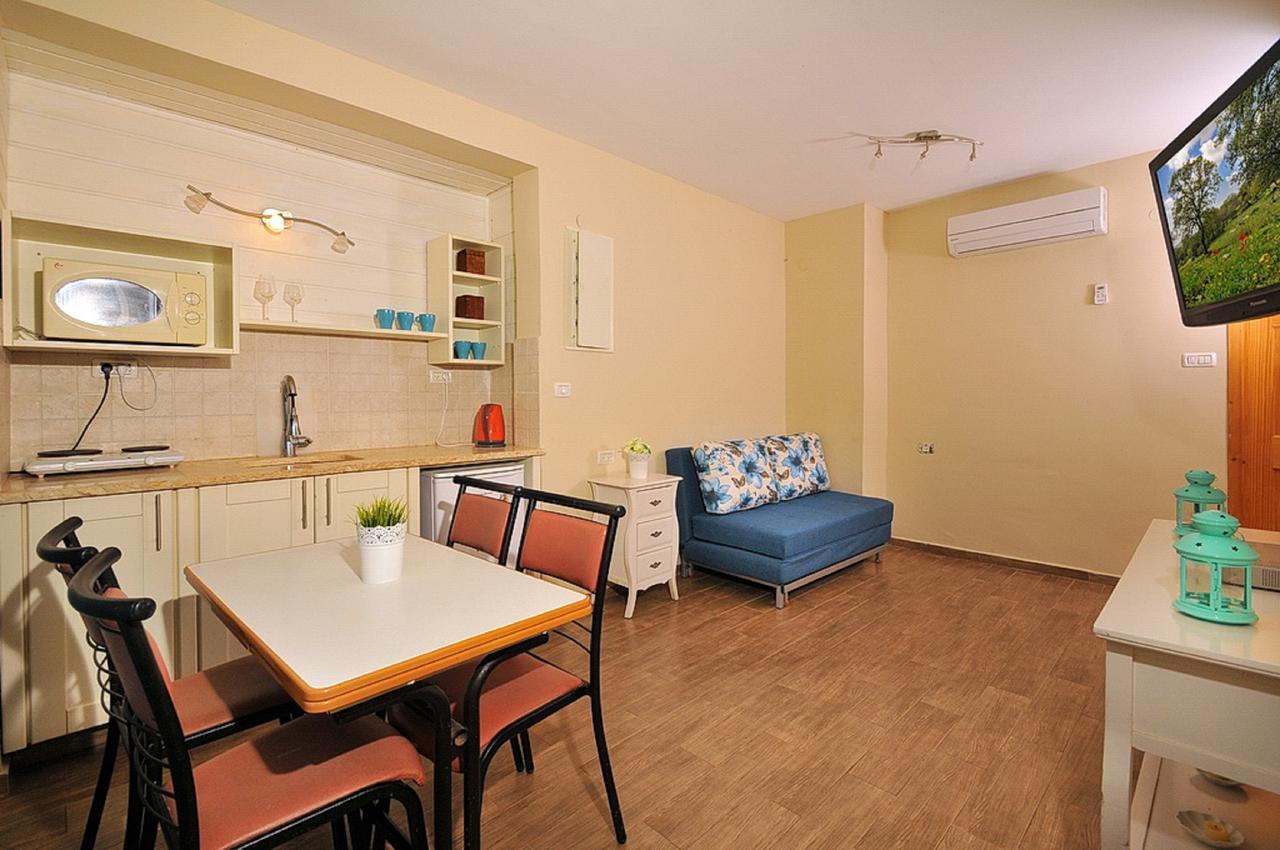 Mul Kinneret Livnim Extérieur photo